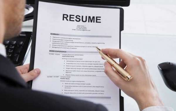 Features of resume writing