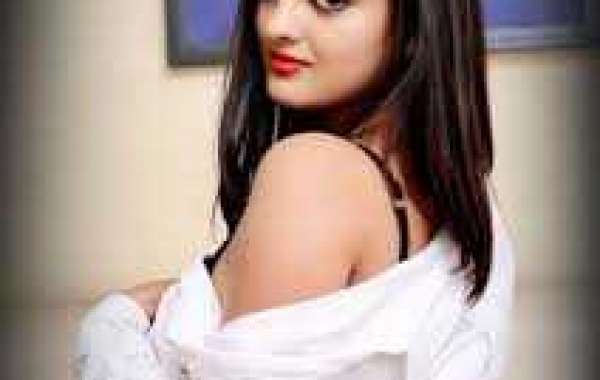Independent Lucknow Housewife Escort services & ₹,3500 With Free Home Delivery.