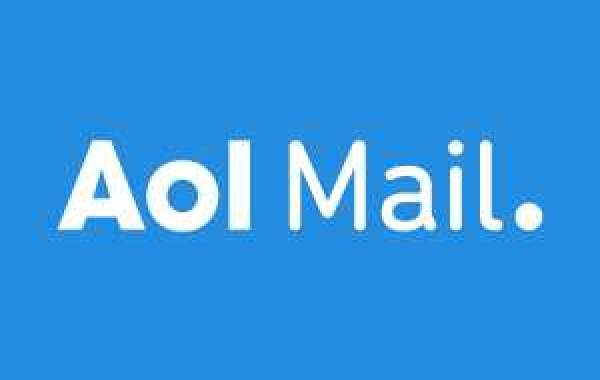 How to customize an email signature in AOL mail?