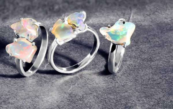 Most Beautiful and Fascinating Opal Gemstone Jewelry Around the World