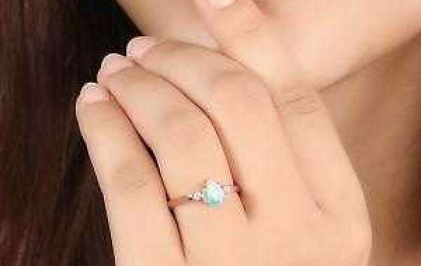 Shop Natural Opal Ring on This Valentine Day | Rananjay Exports
